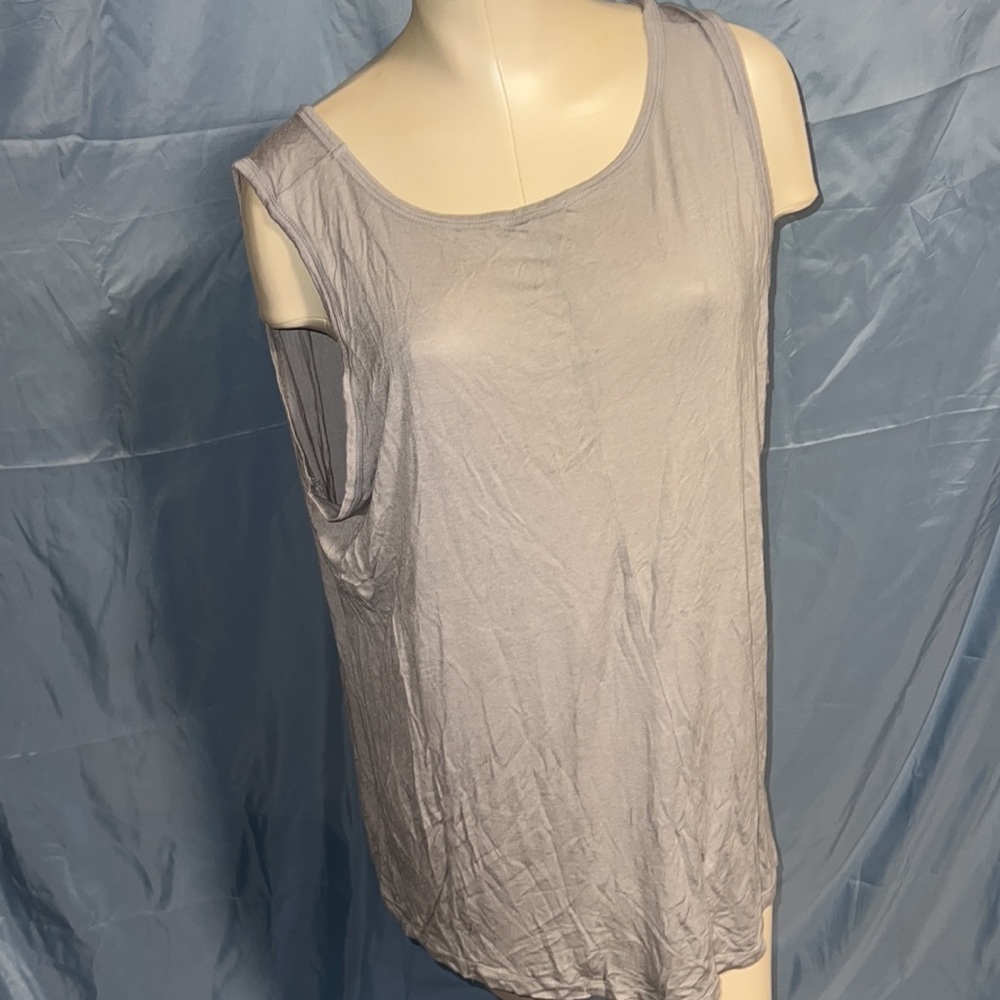 Sequin Tank - Picture 2 of 2